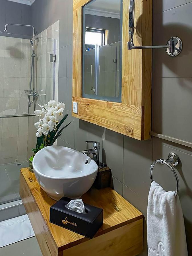 Bamboo Boutique Hotel Lilongwe Exterior photo